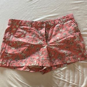 Size 8 loft shirts with front pockets